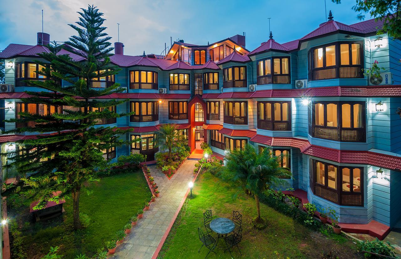 פוקהרה Hotel Candle Inn מראה חיצוני תמונה